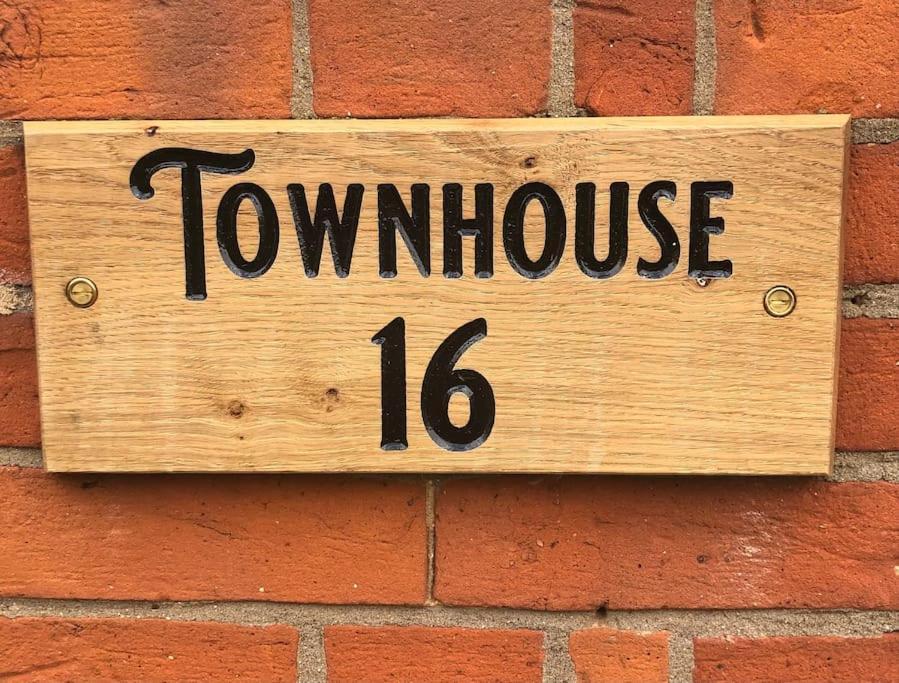 The Town House Villa Aylsham Dış mekan fotoğraf